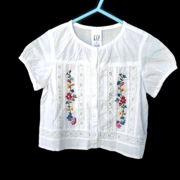 GAP Other - BABY GAP - NWT   White Cotton Embroidered Flower Top   Sz 12-18 months